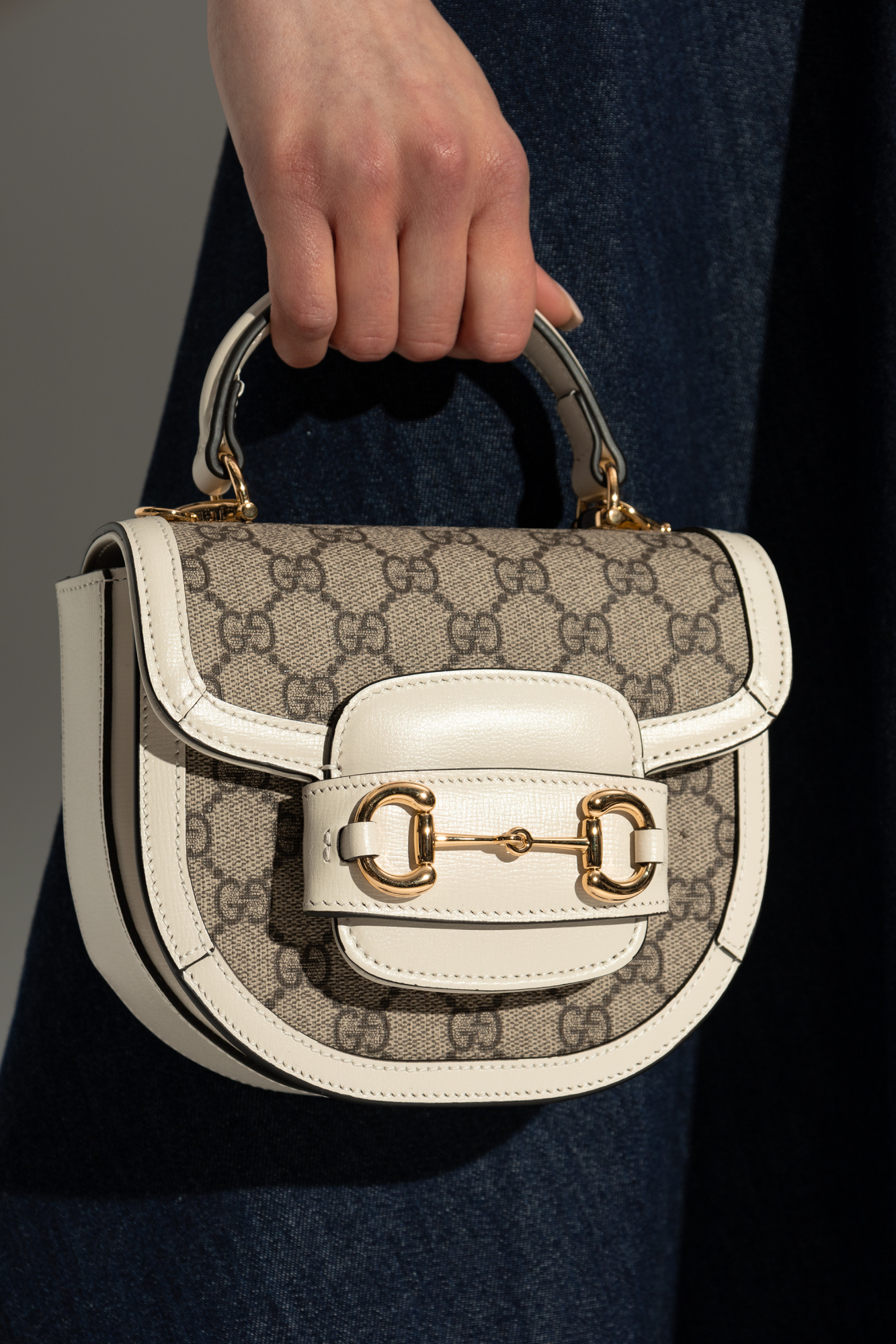 【GUCCI】 Horsebit 1955 Bag Gucci Horsebit 1955 small shoulder bag in beige and ebony